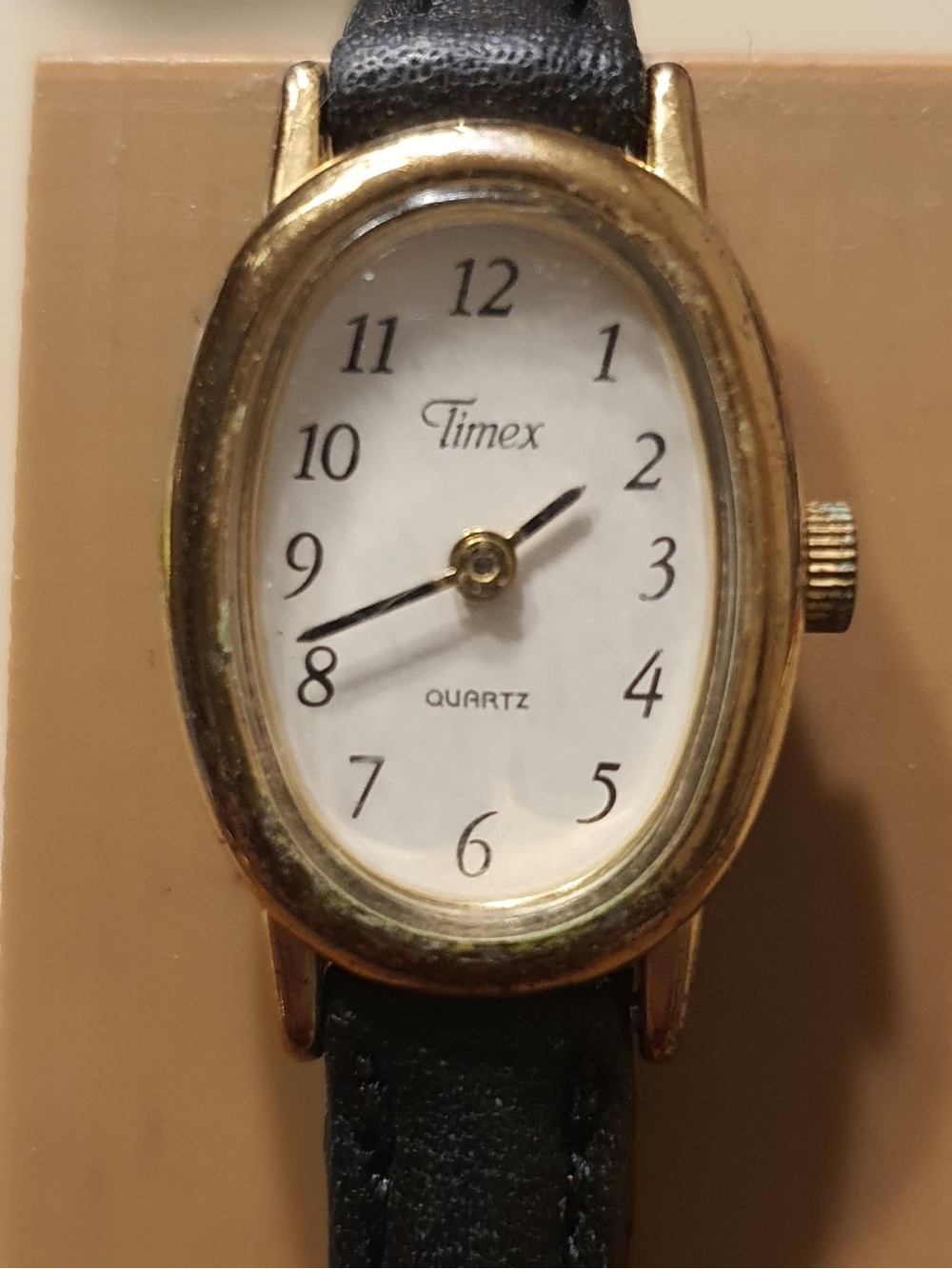Vtg Timex Goldtone/White Leather Women's Watch